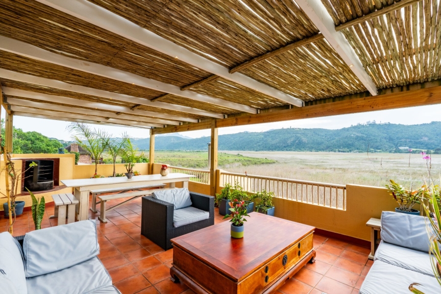 6 Bedroom Property for Sale in Wilderness Central Western Cape
